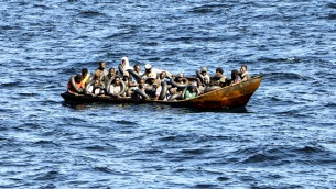 Migranti, Piantedosi: "Lotta contro trafficanti è sfida europea"