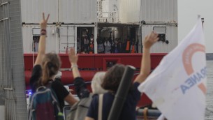 Migranti, sindaco Lampedusa: "Intervento governo non è rinviabile"