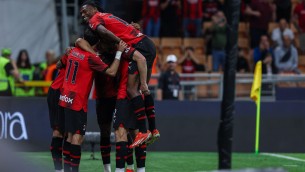 Milan-Cagliari 5-1, cinquina rossonera e Lecce salvo
