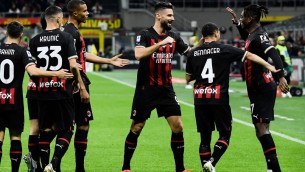 Milan-Fiorentina 2-1, vittoria rossonera al fotofinish