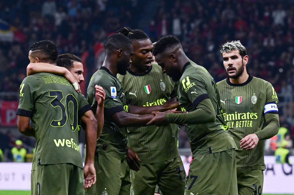 Milan-Monza 4-1, rossoneri agganciano Napoli in vetta