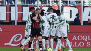 Milan-Sassuolo 2-5, crisi senza fine per il Diavolo