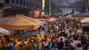 Milano, 18enne denuncia: "Mi hanno violentata sui Navigli"
