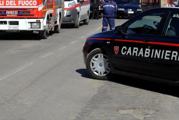 Milano, madre e figlia trovate morte in casa