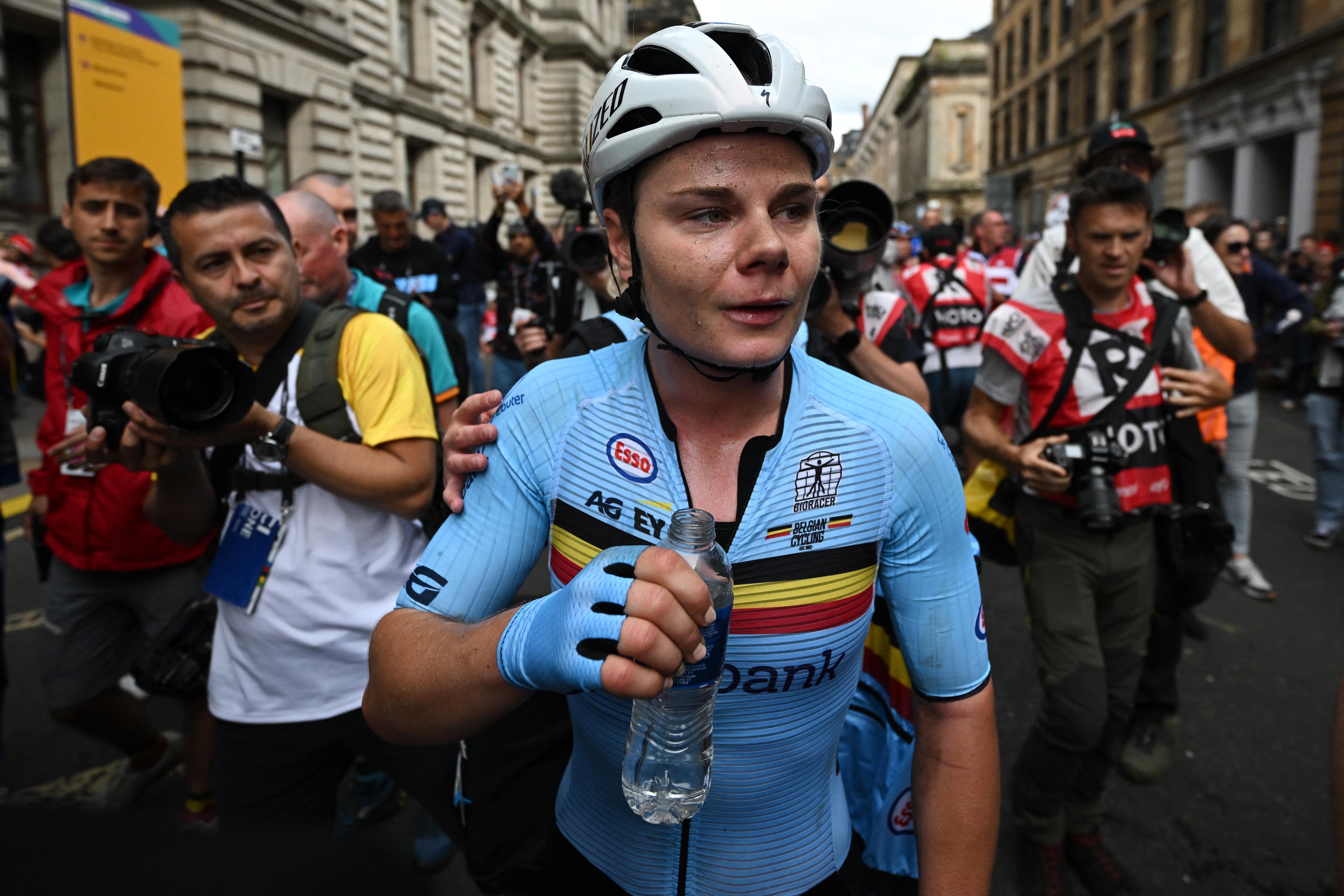 Mondiali ciclismo Glasgow 2023, il belga Kopecky cala il tris
