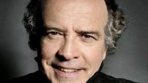Montesano: "Riaprire subito i teatri, confido nella razionalità di Draghi"