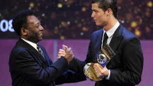 Morte Pelé, Cristiano Ronaldo: "Addio al re"