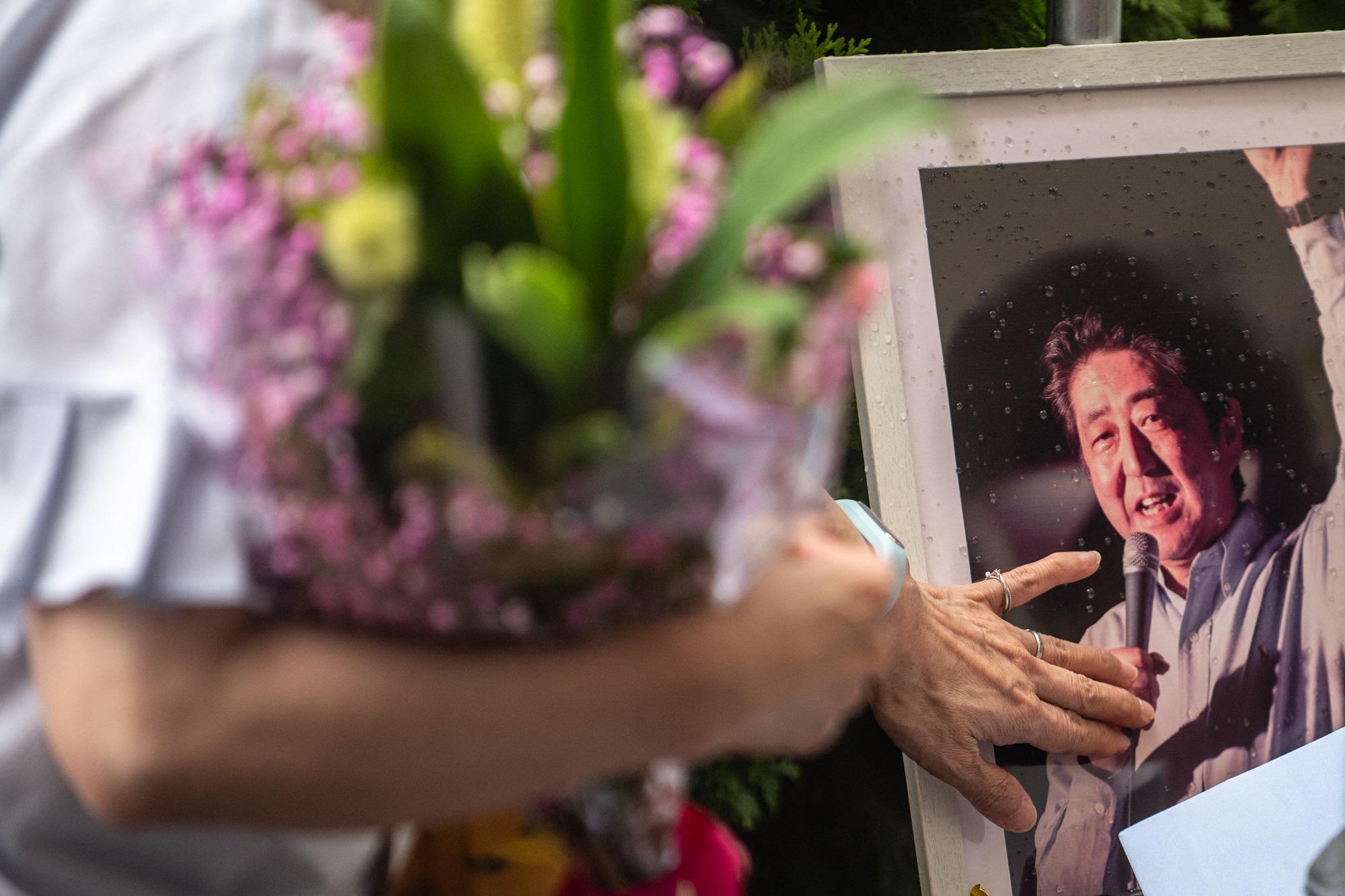 Morte Shinzo Abe, killer voleva uccidere leader gruppo religioso