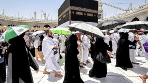Morti 1300 pellegrini alla Mecca, ira Egitto per business senza scrupoli
