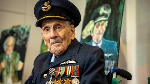 Morto a 105 anni ultimo pilota sopravvissuto alla Battaglia d'Inghilterra