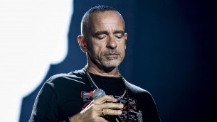 Morto il papà di Eros Ramazzotti, l'addio del cantante via social