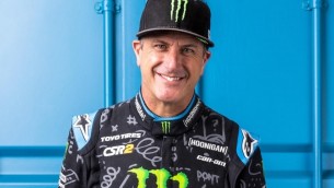 Morto Ken Block, pilota di rally travolto da motoslitta: aveva 55 anni