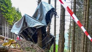 Mottarone, perizia: "Gran parte fune già rotta prima tragedia"