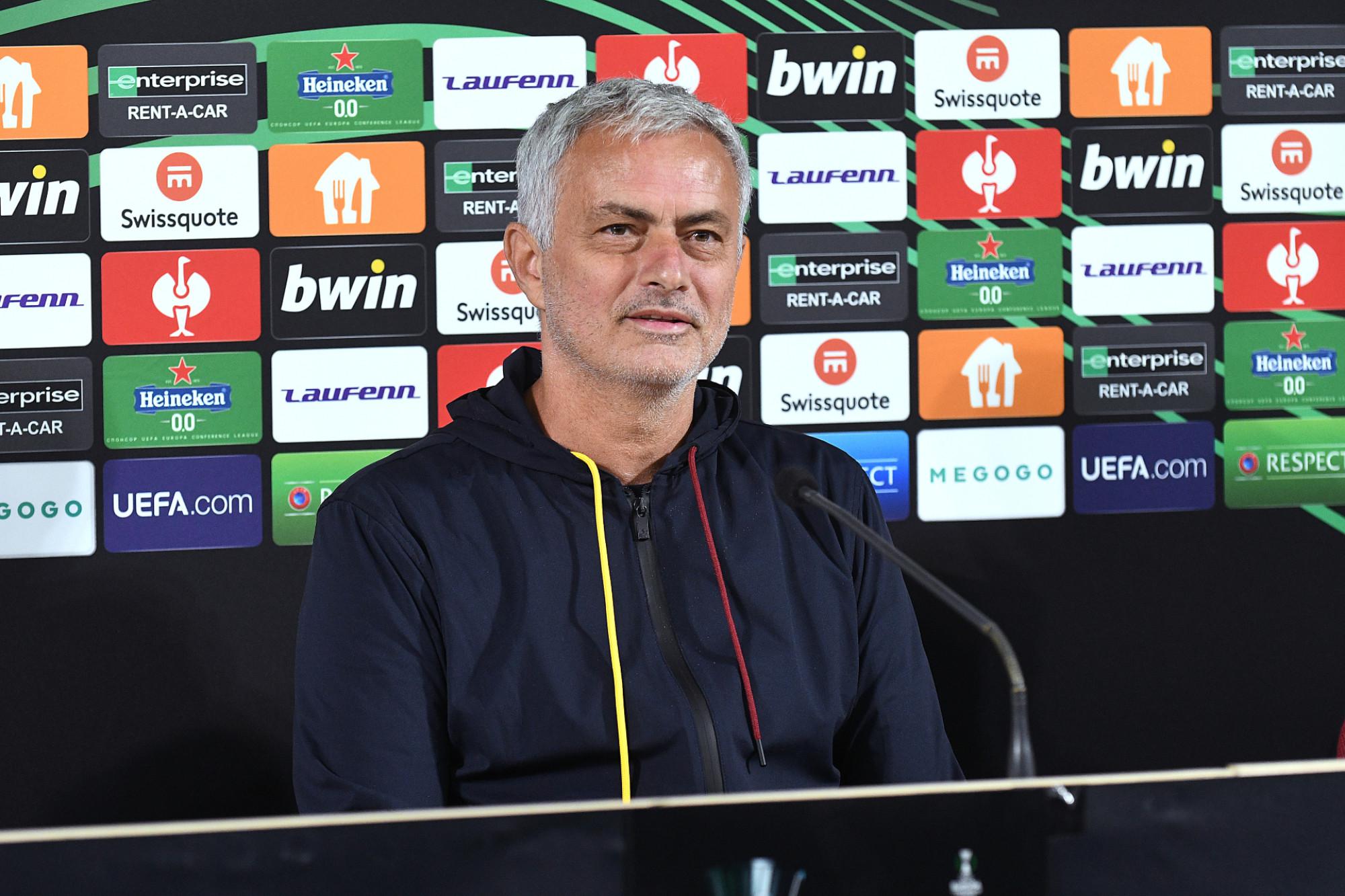 Mourinho: "Finale Conference League la più importante della mia carriera"