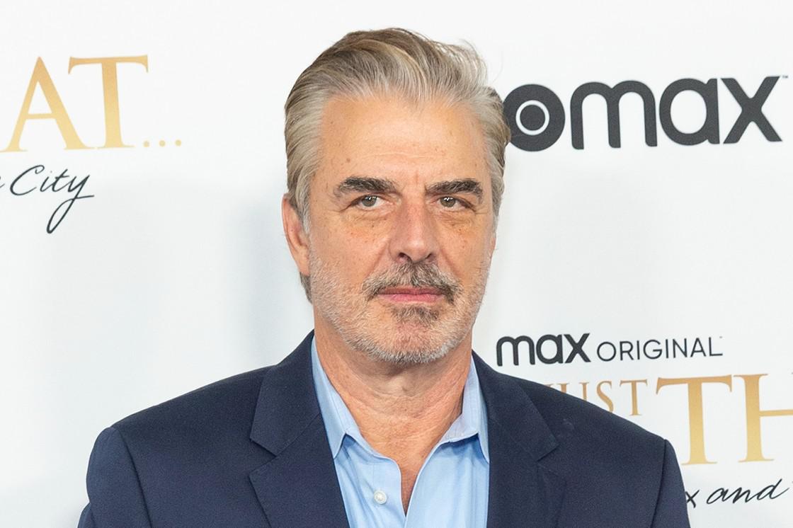Mr Big di 'Sex and the City' nei guai, Chris Noth accusato di violenza sessuale