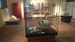 Una sala del Museo archeologico lametino