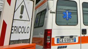 Napoli, accoltella alla gola il marito durante una lite: arrestata 40enne