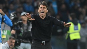 Napoli campione, Conte tricolore: vince quinto scudetto in 7 anni
