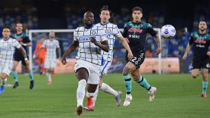 Napoli-Inter 1-1, gli azzurri frenano la corsa della capolista