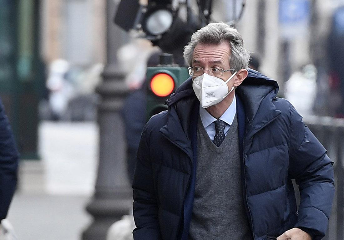 Napoli, Manfredi declina invito: non sarà candidato sindaco Pd-M5S