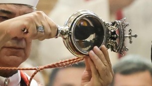 Napoli, miracolo San Gennaro si ripete