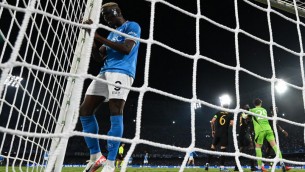 Napoli-Real Madrid 2-3, decide l'autogol di Meret: beffa Champions