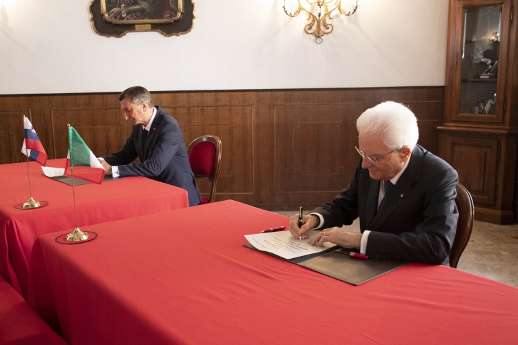 Narodmi dom Trieste torna a sloveni, cerimonia con Mattarella