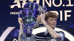 Nasce la Fondazione Sinner, così Jannik aiuterà bambini e promesse dello sport