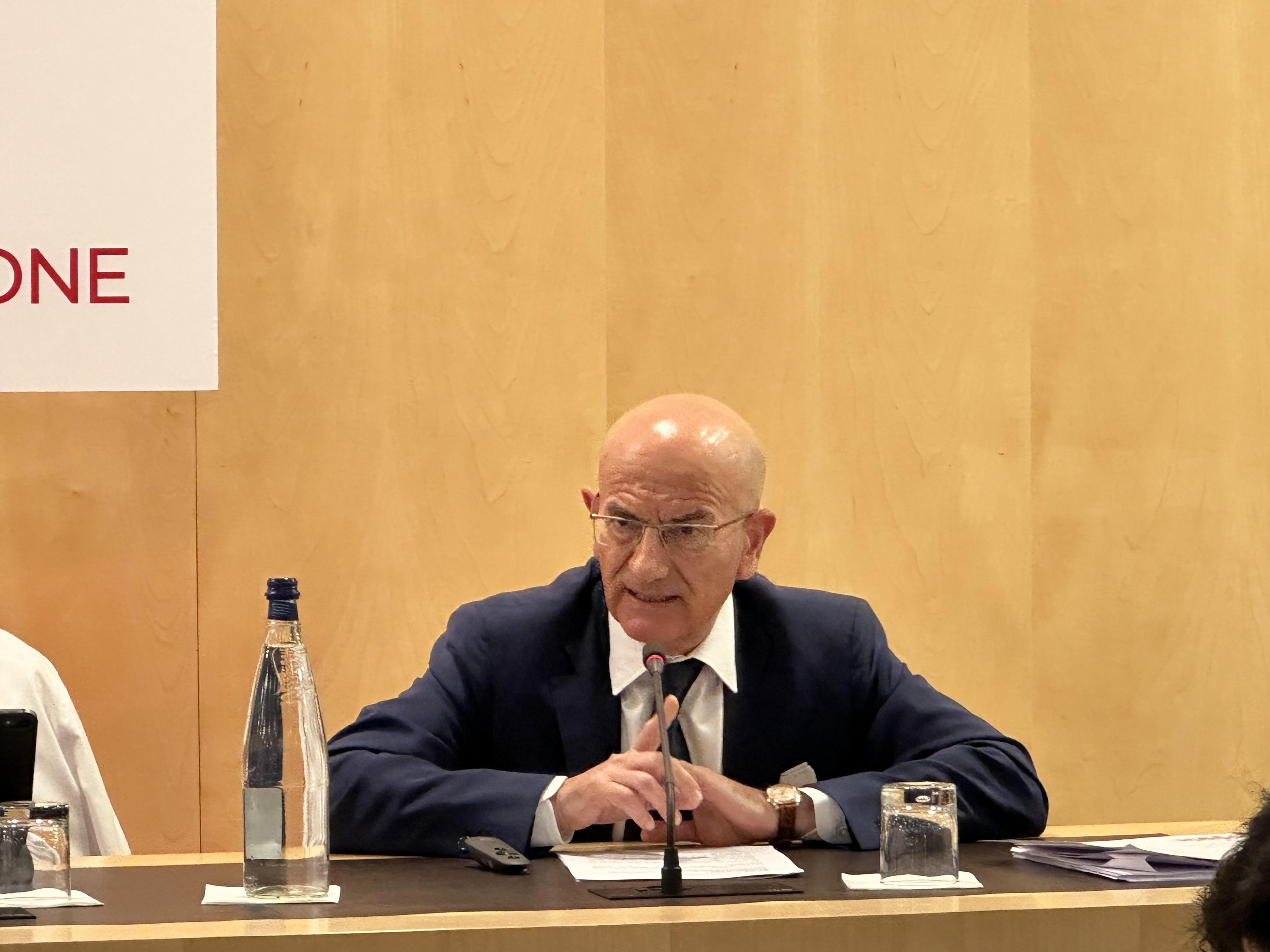 Natalità, Bella (Confcommercio): "Più servizi per aumentare partecipazione femminile al lavoro"