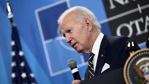 Nato, Biden: "Difenderemo ogni centimetro di territorio"