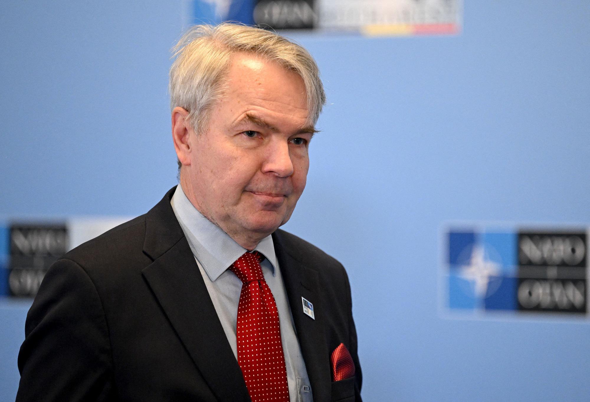 Nato, Finlandia: "Avanti con adesione anche senza Svezia"