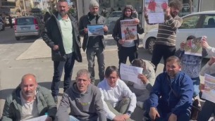 Naufragio Crotone, familiari contro trasferimento salme a Bologna - Video