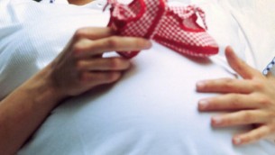 Nausea in gravidanza, svelata la causa del malessere: un ormone sotto accusa