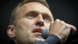 Navalny dall'Artico assicura: "Sto bene, sono il nuovo Babbo Natale"