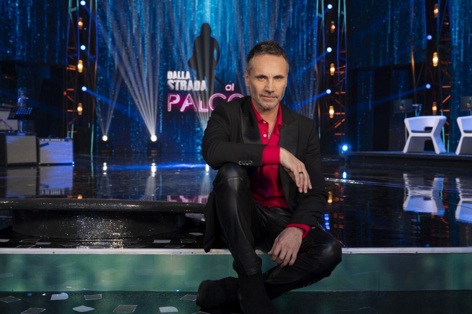 Nek torna conduttore, dal 28 marzo su Rai2 con 'Dalla strada al palco'