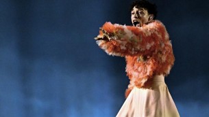 Nemo vince Eurovision 2024, chi è il cantante della Svizzera