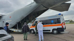 Neonato con malformazione cardiaca trasferito da Uk a Roma: doppio intervento al Bambino Gesù