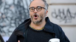 "Neonazisti? Bisogna picchiarli", bufera su Raimo: Sasso annuncia interrogazione