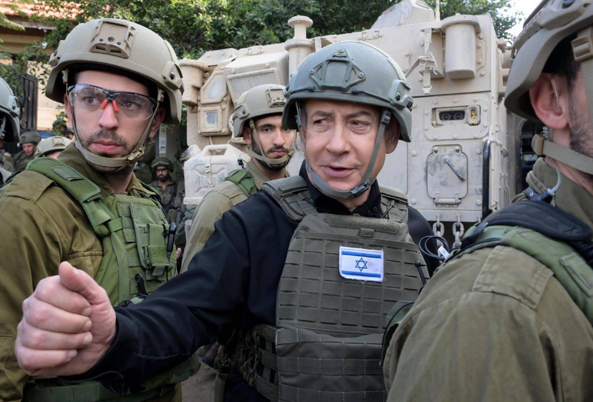 Netanyahu visita nord di Gaza, Hamas perde contatti con carcerieri ostaggio Usa