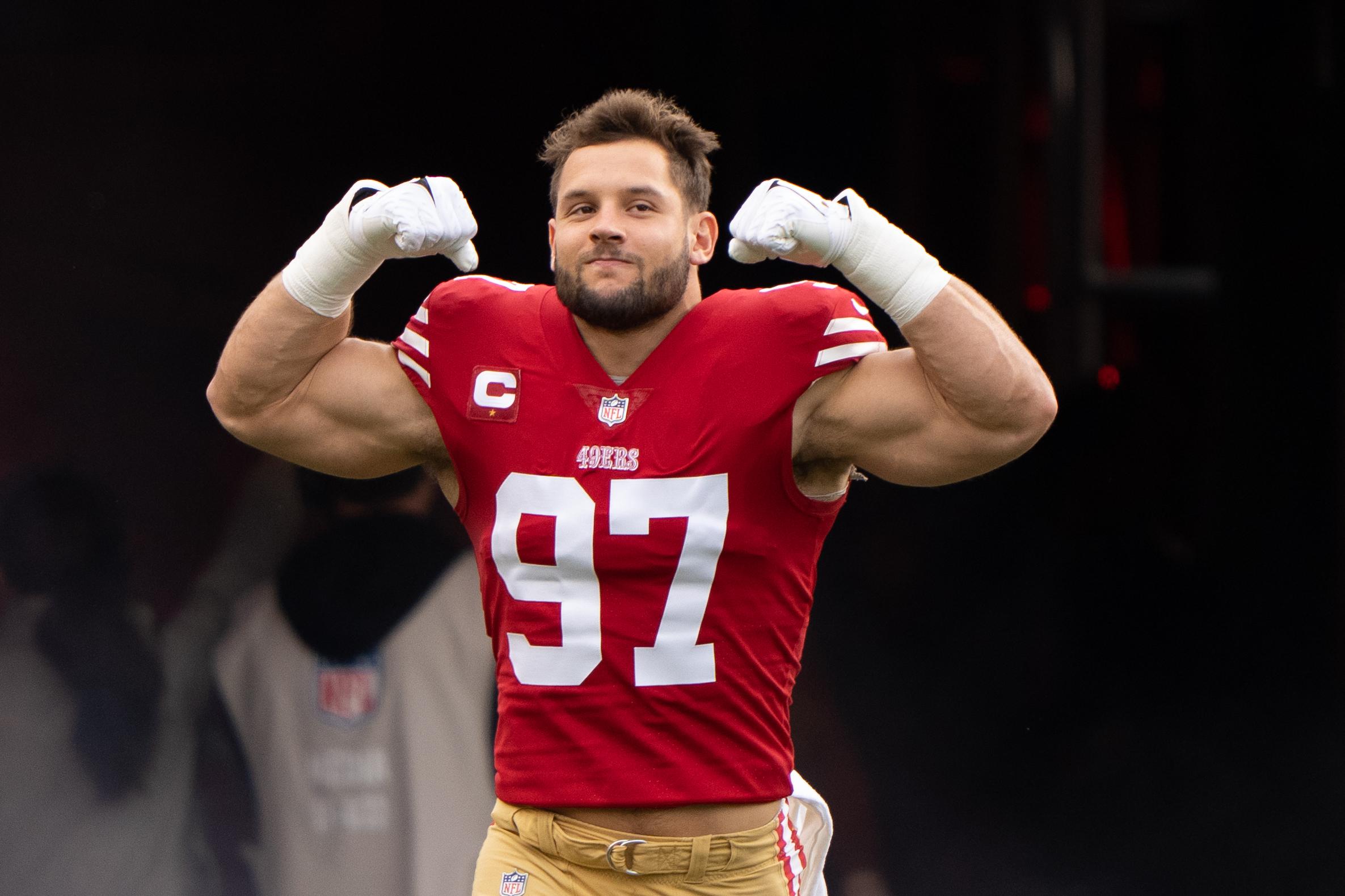 Nfl, Bosa rinnova contratto record con 49ers