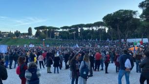 No Green Pass oggi a Roma, in 3mila senza mascherine