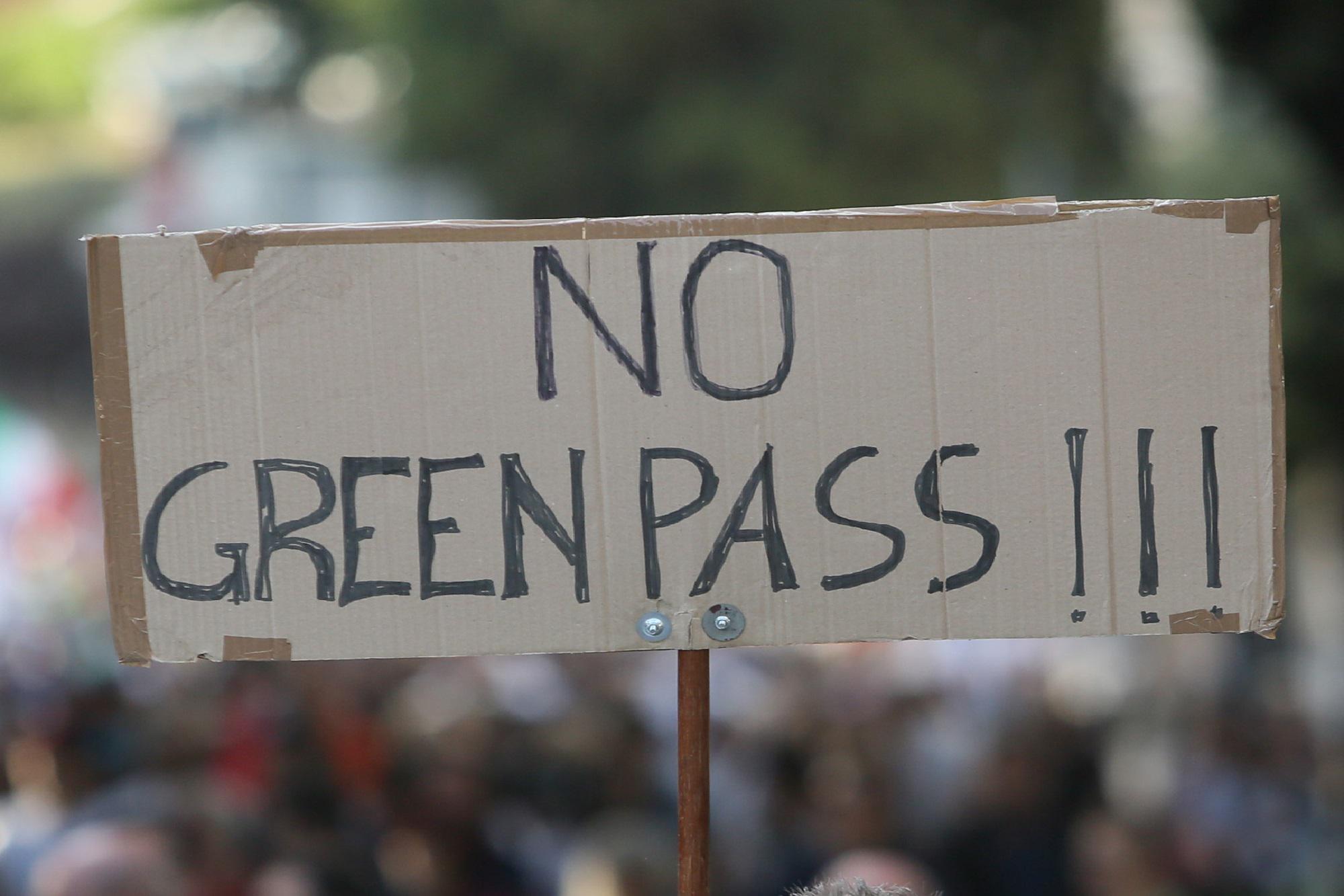 No Green pass, parlò dal palco di Roma: sospeso giudice Giorgianni