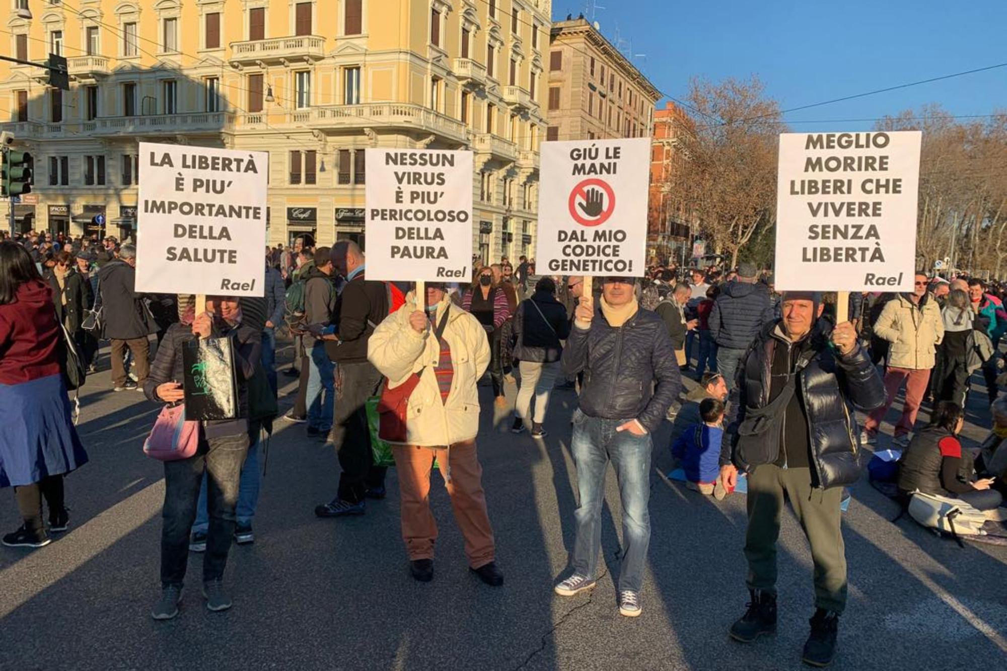 No vax e no Green Pass oggi in piazza a Roma