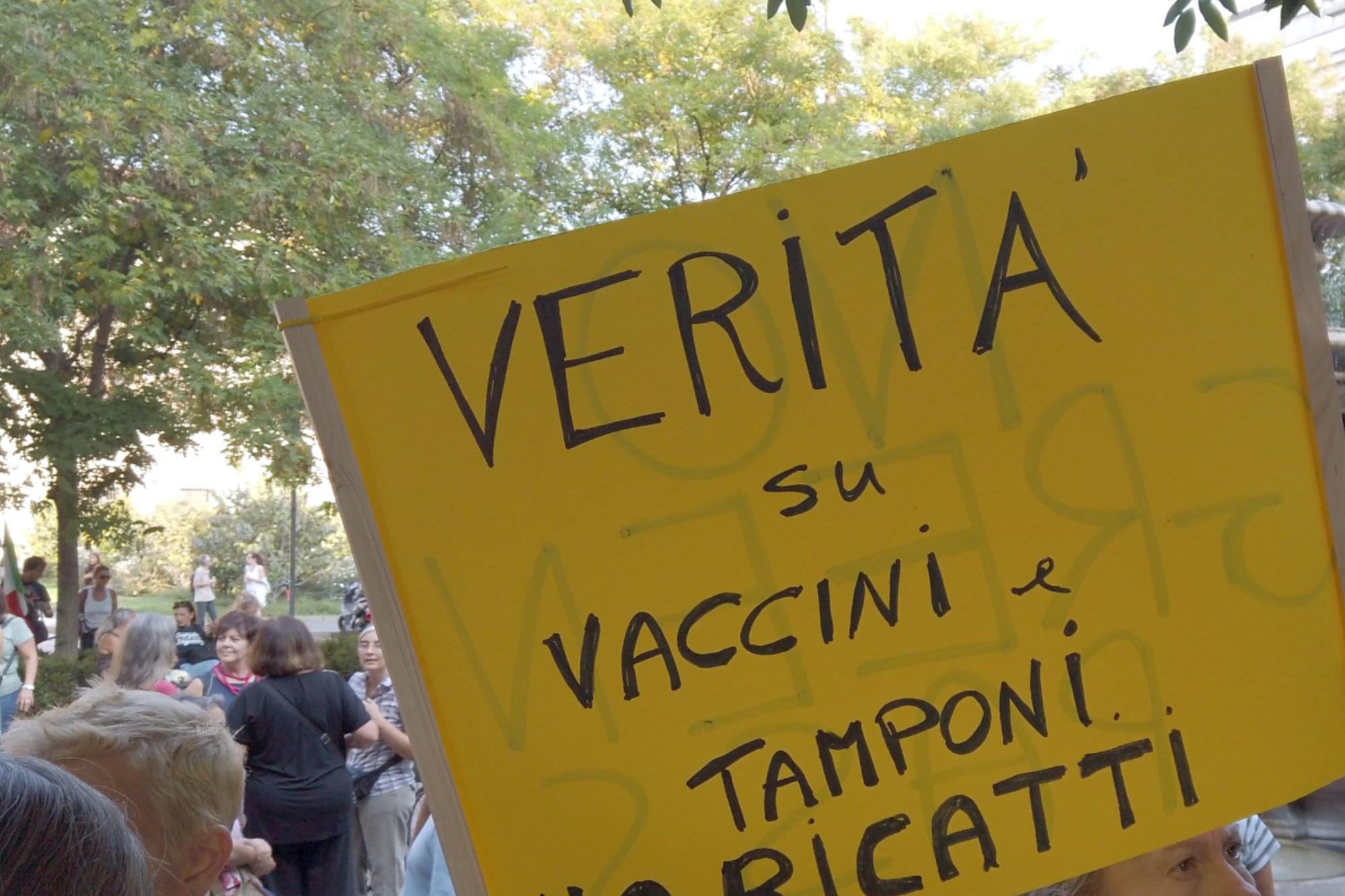 No Vax, l'identikit degli irriducibili