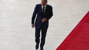 Nomine Ue, Scholz: "Soluzione rapida, no sostegno destra per presidente Commissione"