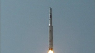 Nordcorea, Pyongyang lancia missile balistico