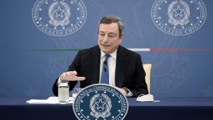 Obbligo vaccinale, Lega contraria: ma per Draghi "il governo va avanti"