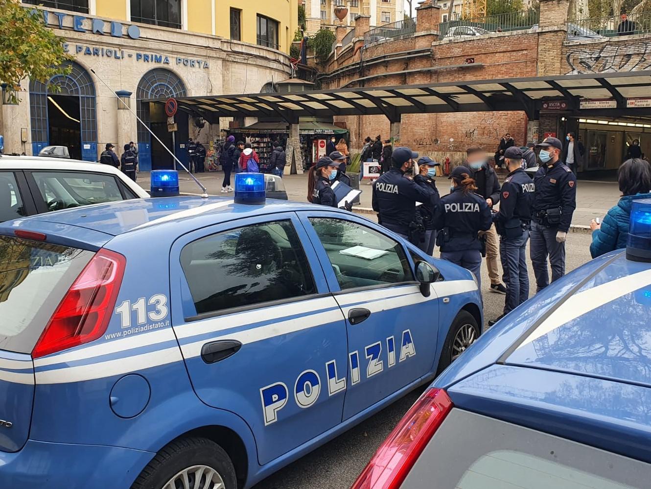 Obbligo vaccinale scuola e forze dell'ordine, cosa cambia oggi