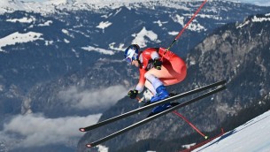 Odermatt vince la discesa di Wengen e Paris terzo