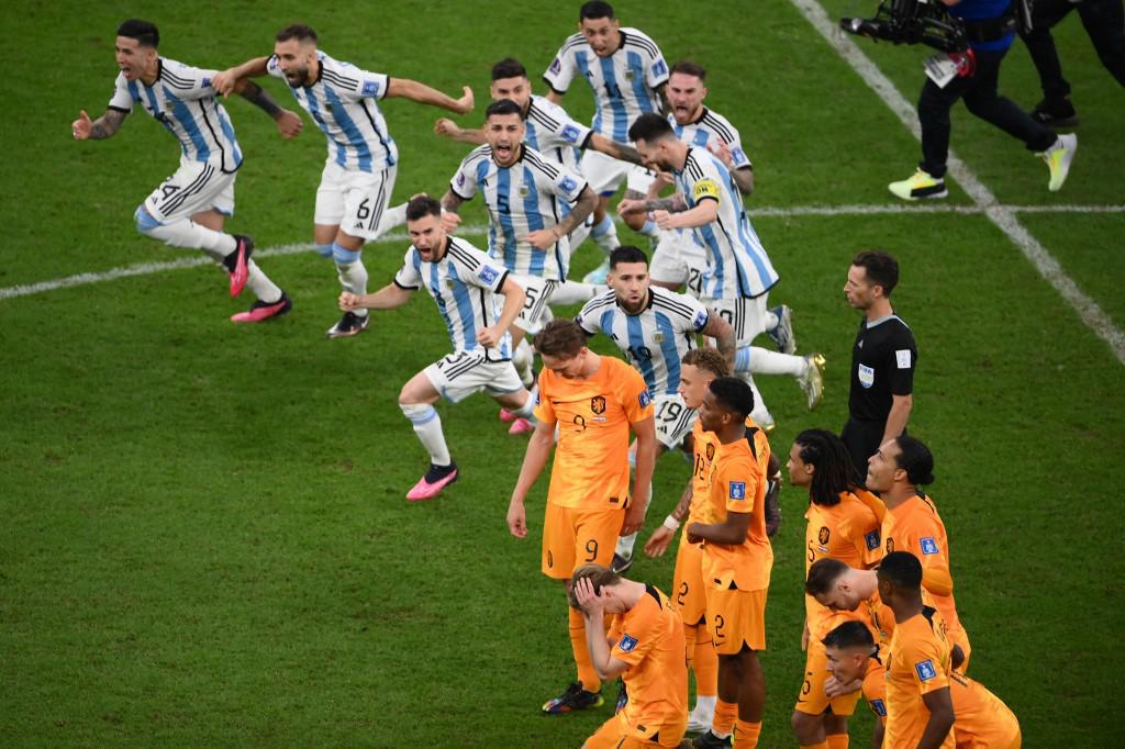 Olanda-Argentina, l'esultanza albiceleste: la foto dei Mondiali 2022